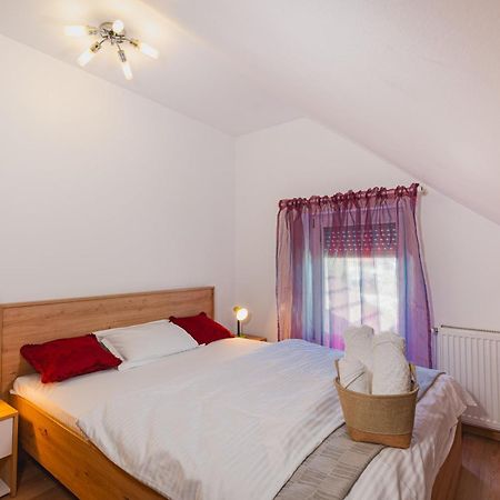 Pitstop Apartments Dumbravita  Dış mekan fotoğraf